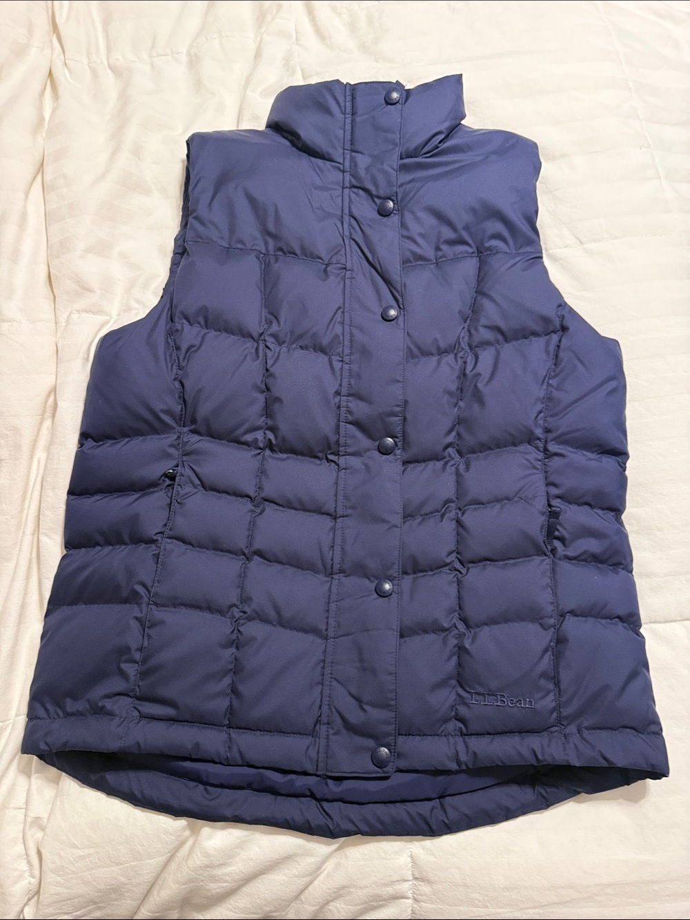 L.L. Bean - Women's Navy Quilted Insulated Vest - Small Regular